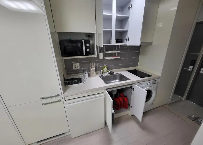 1-2516 #sinnonhyeon Stn Exit 9, 1-min #gangnam Stn, 5-min #ott #concierge Gangnam Managed