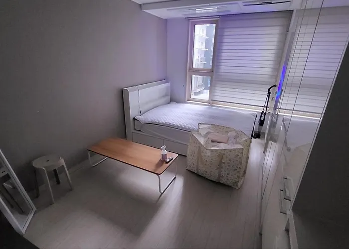 1-2516 #sinnonhyeon Stn Exit 9, 1-min #gangnam Stn, 5-min #ott #concierge Gangnam Managed Apartment Seoul